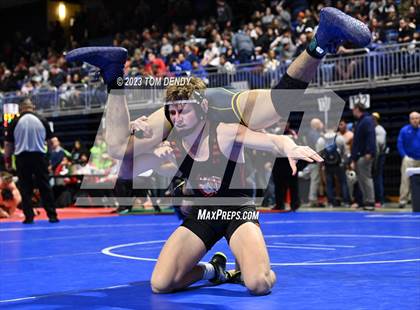 Thumbnail 1 in UIL 5A/6A State Championships - Round 1 photogallery.
