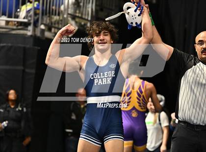Thumbnail 3 in UIL 5A/6A State Championships - Round 1 photogallery.