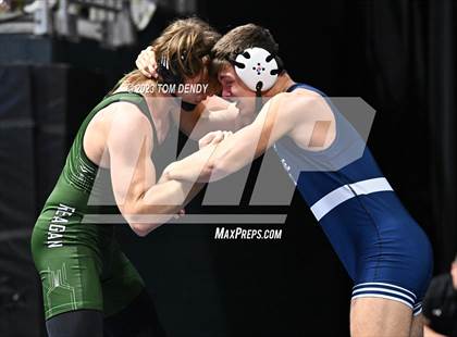Thumbnail 1 in UIL 5A/6A State Championships - Round 1 photogallery.