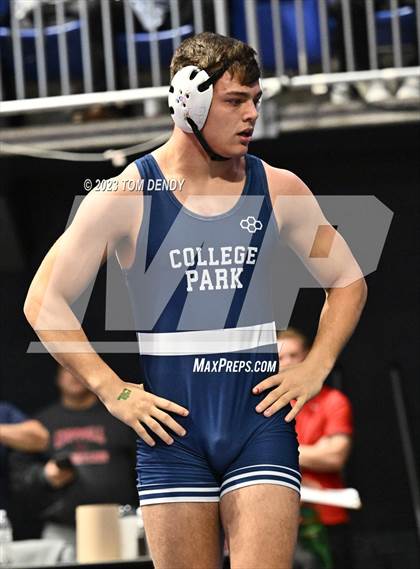 Thumbnail 2 in UIL 5A/6A State Championships - Round 1 photogallery.