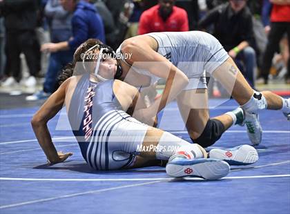 Thumbnail 2 in UIL 5A/6A State Championships - Round 1 photogallery.