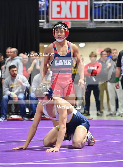 Thumbnail 2 in UIL 5A/6A State Championships - Round 1 photogallery.