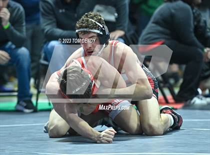 Thumbnail 1 in UIL 5A/6A State Championships - Round 1 photogallery.