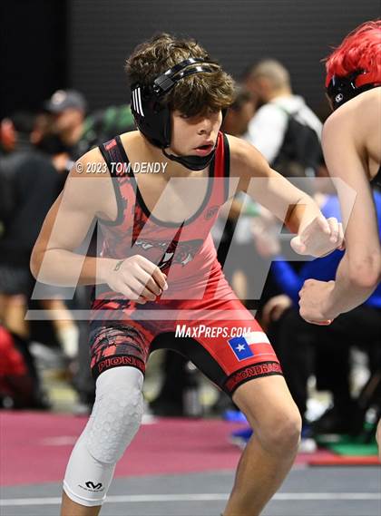 Thumbnail 3 in UIL 5A/6A State Championships - Round 1 photogallery.