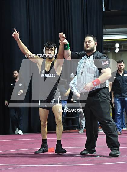 Thumbnail 2 in UIL 5A/6A State Championships - Round 1 photogallery.