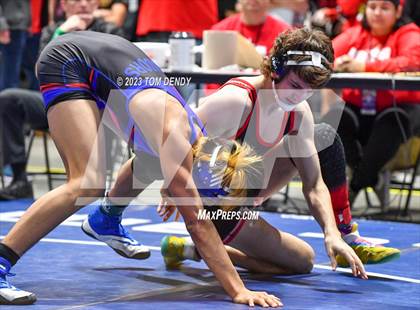 Thumbnail 2 in UIL 5A/6A State Championships - Round 1 photogallery.