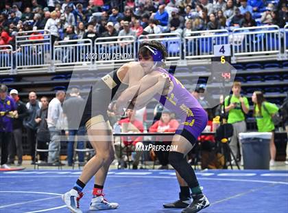 Thumbnail 3 in UIL 5A/6A State Championships - Round 1 photogallery.