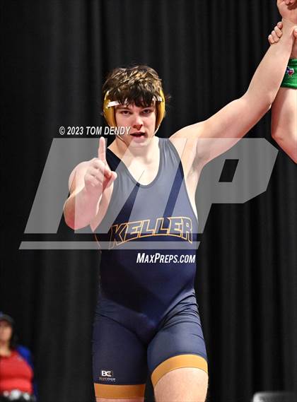 Thumbnail 3 in UIL 5A/6A State Championships - Round 1 photogallery.