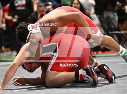 Thumbnail 1 in UIL 5A/6A State Championships - Round 1 photogallery.