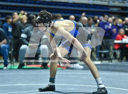 Thumbnail 2 in UIL 5A/6A State Championships - Round 1 photogallery.