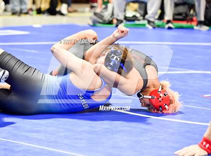 Thumbnail 2 in UIL 5A/6A State Championships - Round 1 photogallery.
