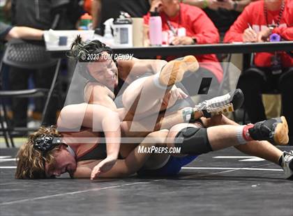 Thumbnail 1 in UIL 5A/6A State Championships - Round 1 photogallery.