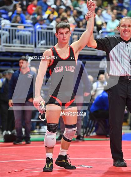 Thumbnail 1 in UIL 5A/6A State Championships - Round 1 photogallery.