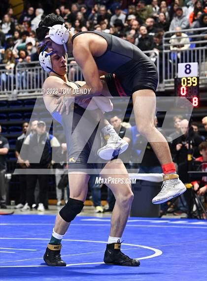 Thumbnail 2 in UIL 5A/6A State Championships - Round 1 photogallery.