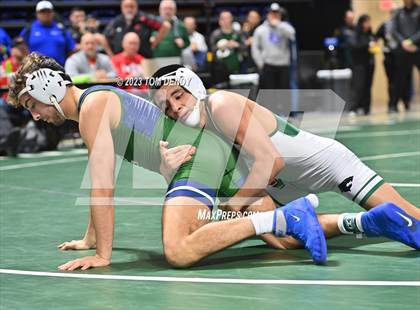 Thumbnail 1 in UIL 5A/6A State Championships - Round 1 photogallery.