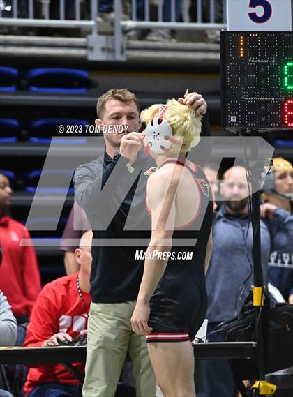 Thumbnail 2 in UIL 5A/6A State Championships - Round 1 photogallery.