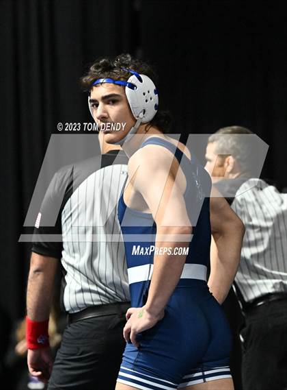 Thumbnail 1 in UIL 5A/6A State Championships - Round 1 photogallery.