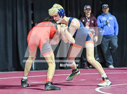 Thumbnail 3 in UIL 5A/6A State Championships - Round 1 photogallery.