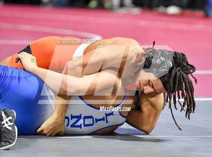 Thumbnail 1 in UIL 5A/6A State Championships - Round 1 photogallery.