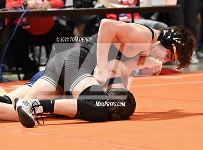 Thumbnail 2 in UIL 5A/6A State Championships - Round 1 photogallery.