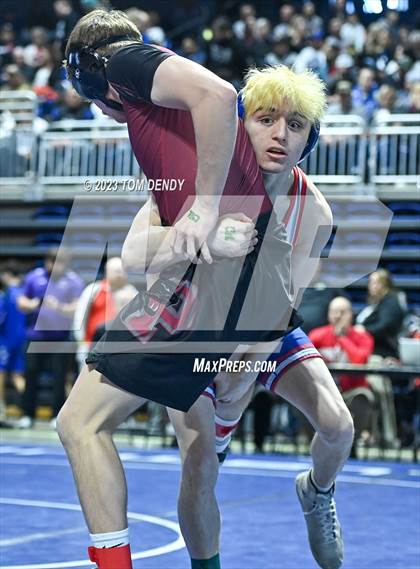 Thumbnail 2 in UIL 5A/6A State Championships - Round 1 photogallery.