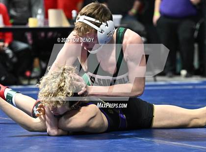 Thumbnail 3 in UIL 5A/6A State Championships - Round 1 photogallery.
