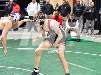 Thumbnail 1 in UIL 5A/6A State Championships - Round 1 photogallery.