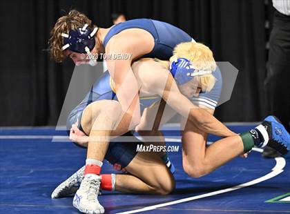 Thumbnail 1 in UIL 5A/6A State Championships - Round 1 photogallery.