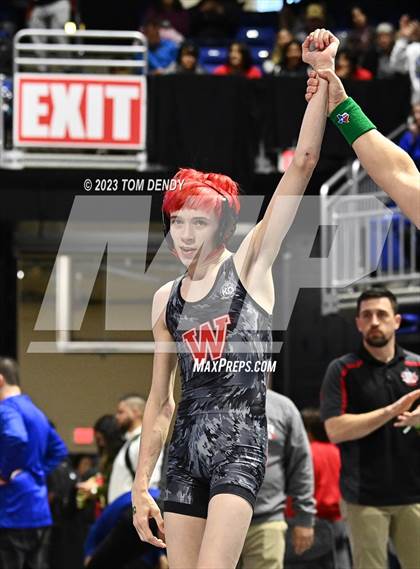 Thumbnail 1 in UIL 5A/6A State Championships - Round 1 photogallery.