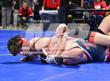 Thumbnail 2 in UIL 5A/6A State Championships - Round 1 photogallery.
