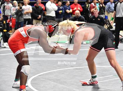 Thumbnail 3 in UIL 5A/6A State Championships - Round 1 photogallery.
