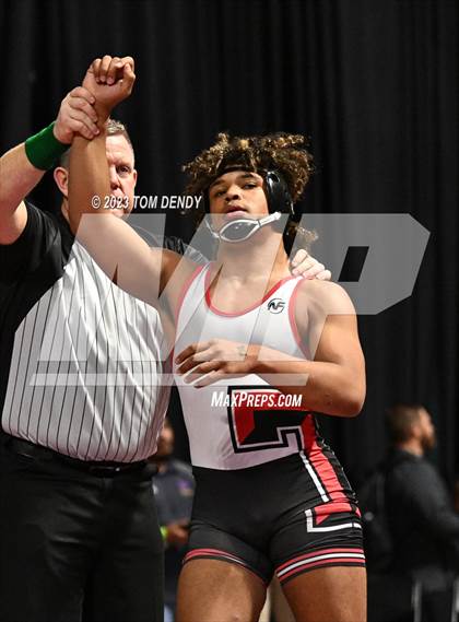 Thumbnail 3 in UIL 5A/6A State Championships - Round 1 photogallery.