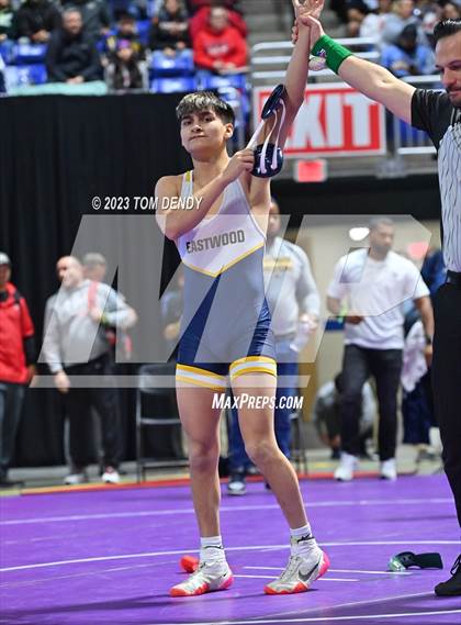 Thumbnail 3 in UIL 5A/6A State Championships - Round 1 photogallery.