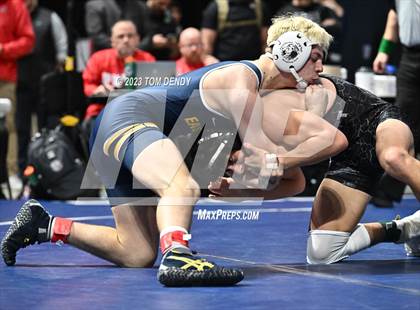 Thumbnail 3 in UIL 5A/6A State Championships - Round 1 photogallery.