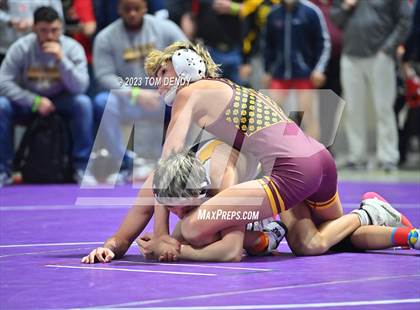 Thumbnail 3 in UIL 5A/6A State Championships - Round 1 photogallery.