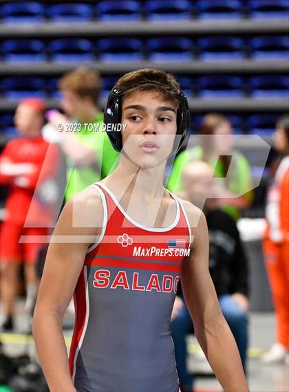 Thumbnail 3 in UIL 5A/6A State Championships - Round 1 photogallery.