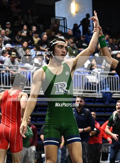 Thumbnail 1 in UIL 5A/6A State Championships - Round 1 photogallery.