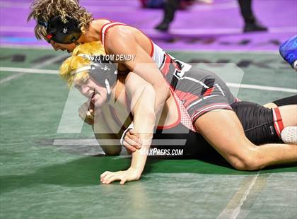 Thumbnail 2 in UIL 5A/6A State Championships - Round 1 photogallery.
