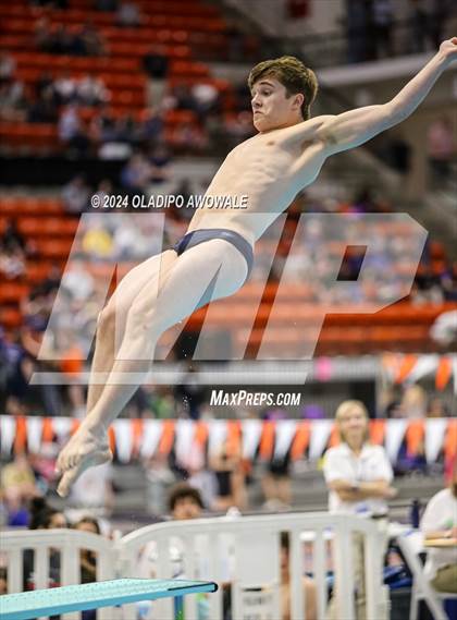 Thumbnail 3 in UIL 5A Swimming & Diving State Finals photogallery.