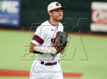 Thumbnail 3 in Whitehouse vs. Lufkin (UIL 5A Region II Final) photogallery.