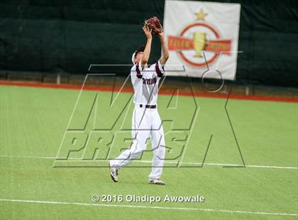 Thumbnail 1 in Whitehouse vs. Lufkin (UIL 5A Region II Final) photogallery.