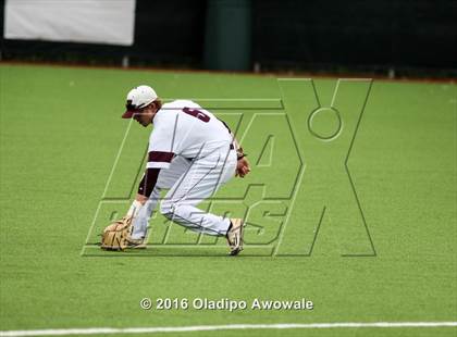 Thumbnail 3 in Whitehouse vs. Lufkin (UIL 5A Region II Final) photogallery.