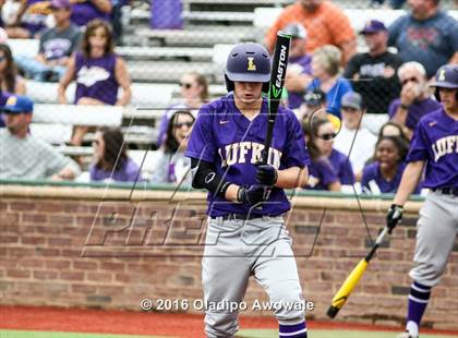 Thumbnail 1 in Whitehouse vs. Lufkin (UIL 5A Region II Final) photogallery.