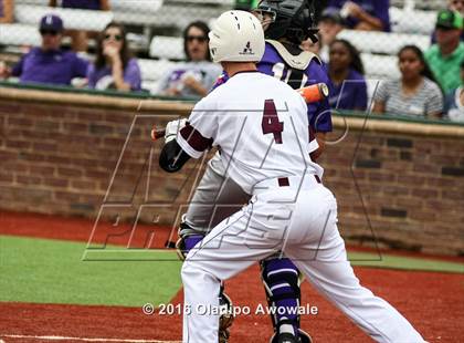 Thumbnail 2 in Whitehouse vs. Lufkin (UIL 5A Region II Final) photogallery.
