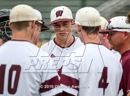Thumbnail 1 in Whitehouse vs. Lufkin (UIL 5A Region II Final) photogallery.
