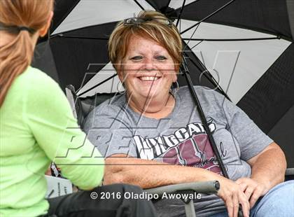 Thumbnail 1 in Whitehouse vs. Lufkin (UIL 5A Region II Final) photogallery.