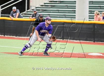 Thumbnail 2 in Whitehouse vs. Lufkin (UIL 5A Region II Final) photogallery.