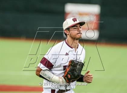 Thumbnail 2 in Whitehouse vs. Lufkin (UIL 5A Region II Final) photogallery.