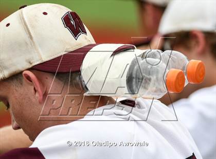 Thumbnail 3 in Whitehouse vs. Lufkin (UIL 5A Region II Final) photogallery.