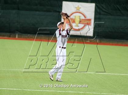 Thumbnail 3 in Whitehouse vs. Lufkin (UIL 5A Region II Final) photogallery.